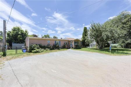 44 Clegg Avenue, Tiverton, 로드아일랜드 02878, 미국