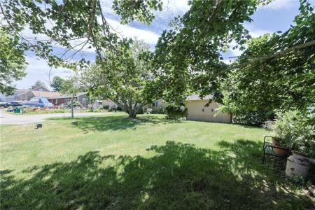 44 Clegg Avenue, Tiverton, 로드아일랜드 02878, 미국