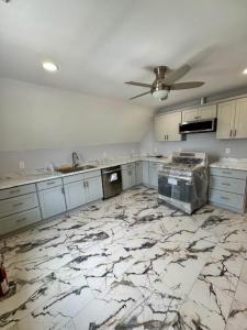 93 Chapin Avenue 3, Providence, RI 02909, USA