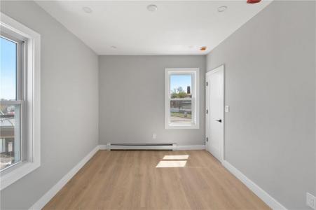 735 Broadway 3F, Pawtucket, Rhode Island 02861