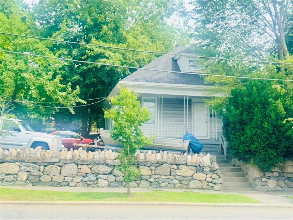 547 River Avenue, Providence, Род Айленд 02908, Соединенные Штаты