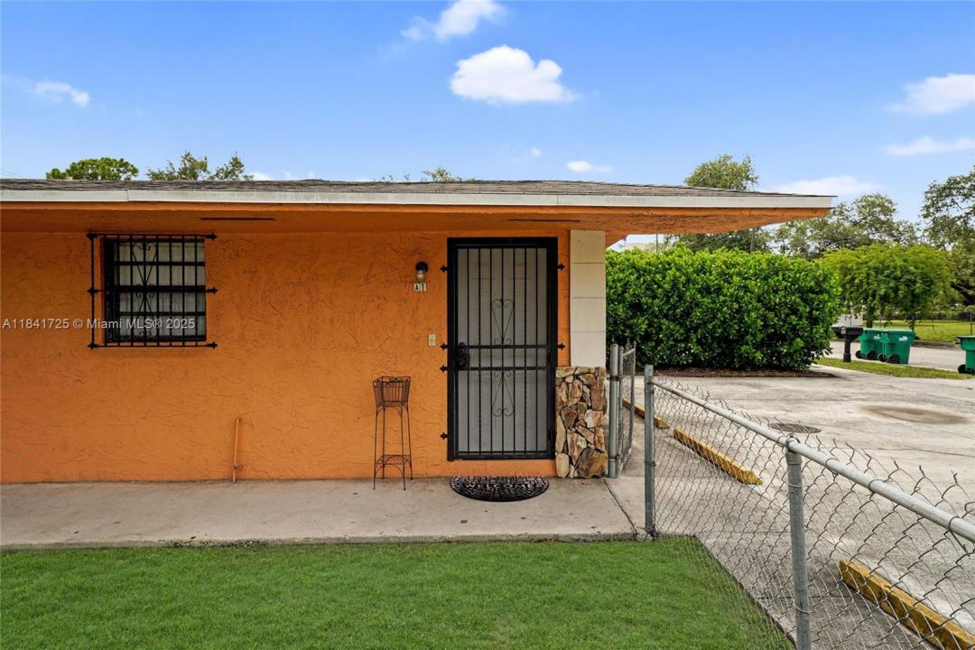 1935 NW 95th Ter, Miami, פלורידה 33147, ארצות הברית של אמריקה 