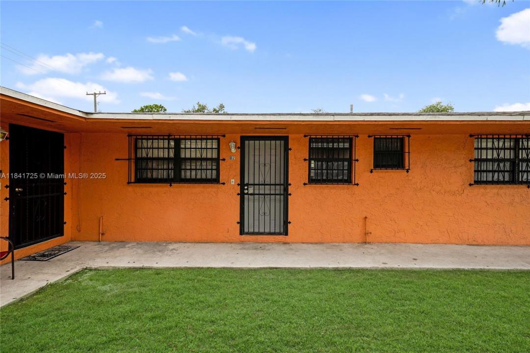 1935 NW 95th Ter, Miami, פלורידה 33147, ארצות הברית של אמריקה 