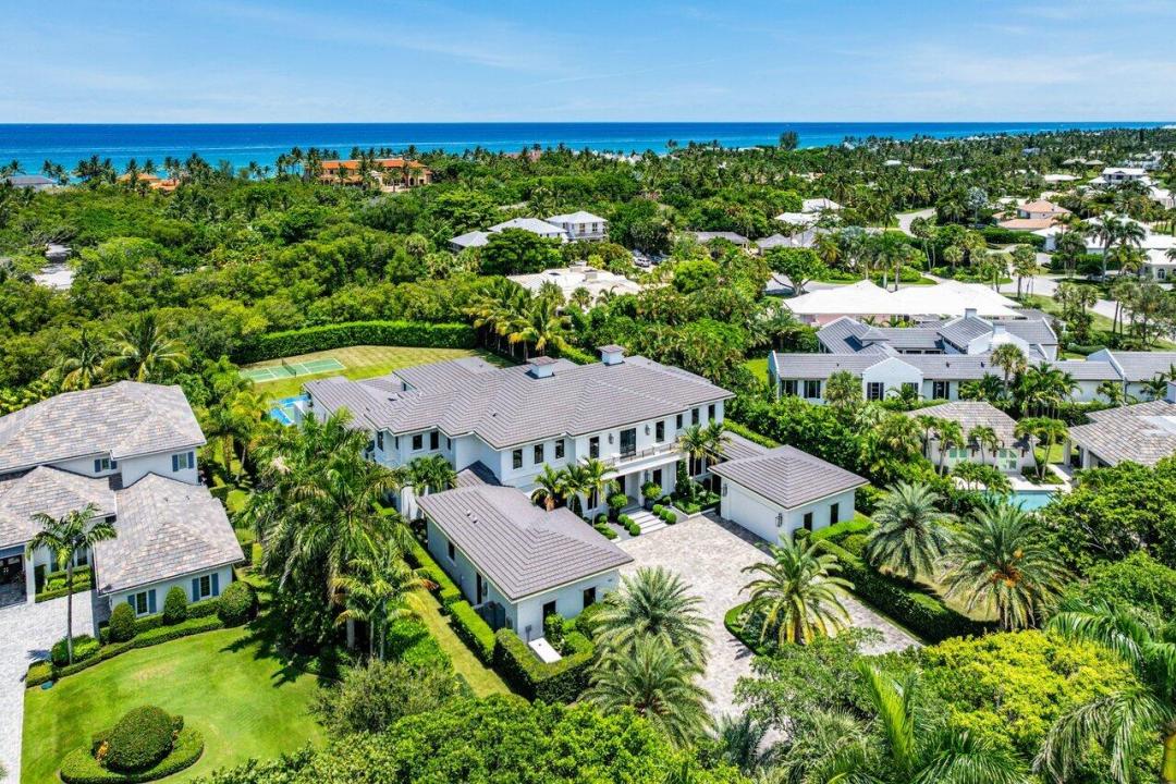 1162 Banyan Estates Drive, Seminole Landing, North Palm Beach, Florida 33408