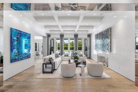 1162 Banyan Estates Drive, Seminole Landing, North Palm Beach, Florida 33408