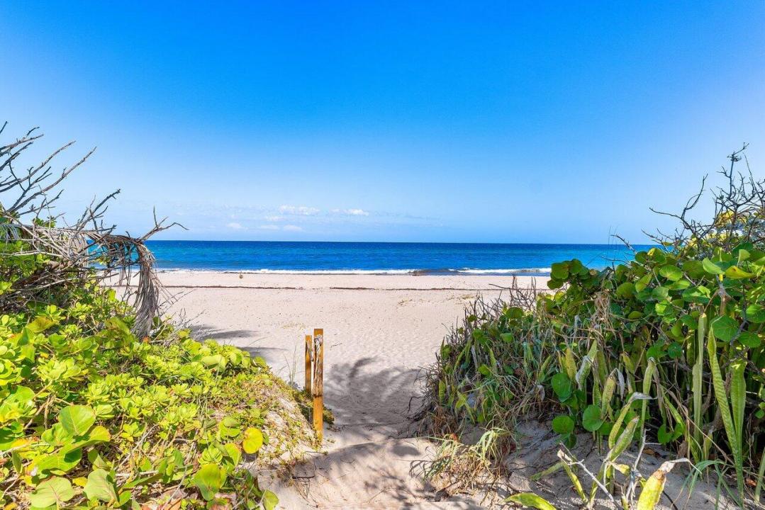 5 Osprey Court, Ocean Ridge, Florida 33435