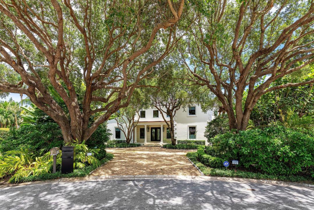 5 Osprey Court, Ocean Ridge, Florida 33435