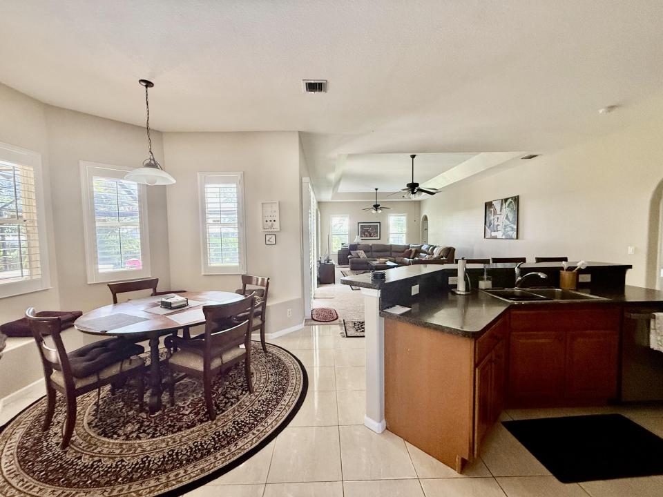 2810 SE Tate Avenue, Port Saint Lucie, Florida 34984