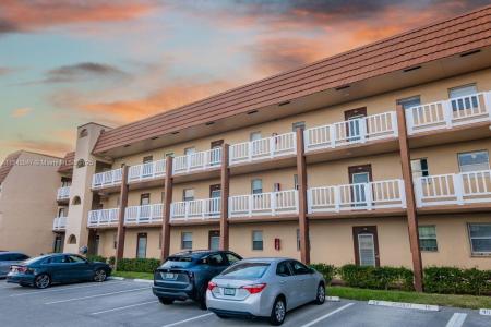 2711 N Pine Island Rd 211, Sunrise, Florida 33322, USA