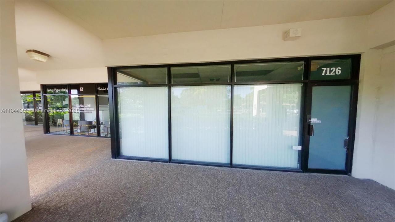 7126 W Mcnab Rd, Tamarac, Florida 33321