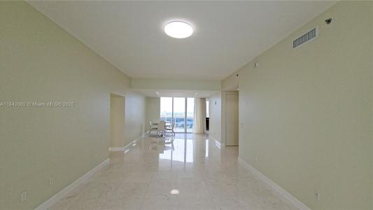 15901 collins ave 2106, Sunny Isles Beach, Florida 33160, USA