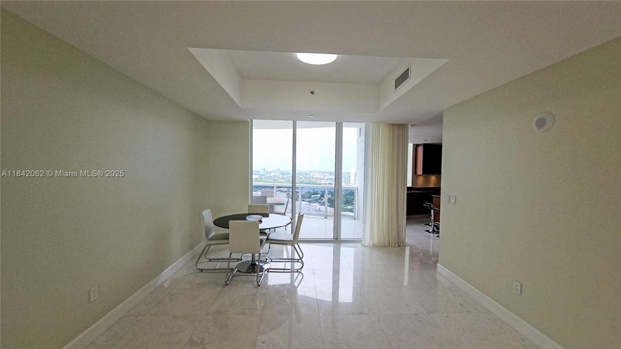 15901 collins ave 2106, Sunny Isles Beach, Florida 33160, Estados Unidos