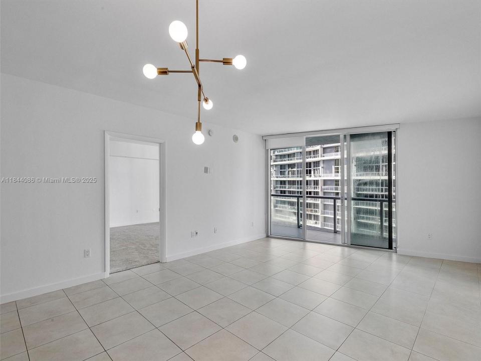 475 Brickell Ave 2111, Miami, Flórida 33131, Estados Unidos