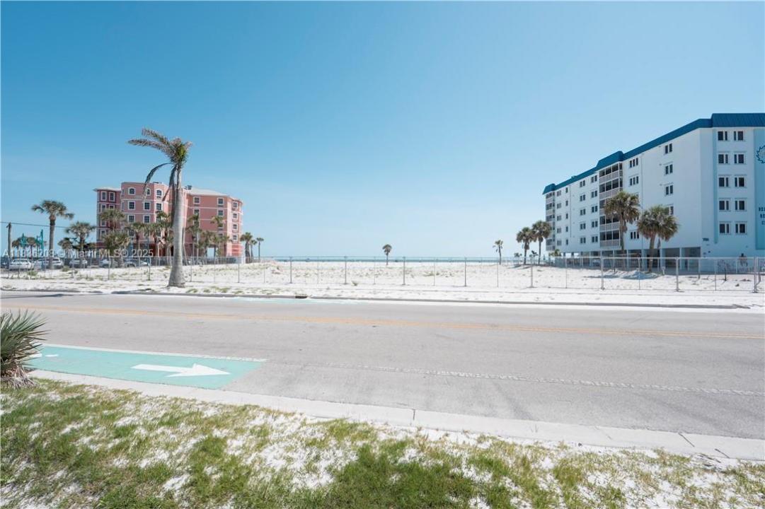 800-802 ESTERO BLVD, Other City - In The State Of Florida, Florida 33931, Stati Uniti