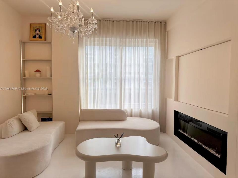 100 Collins Ave 218, Miami Beach, Florida 33139, Stati Uniti