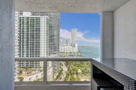 1717 N Bayshore Dr A-2547, Miami, Florida 33132, USA