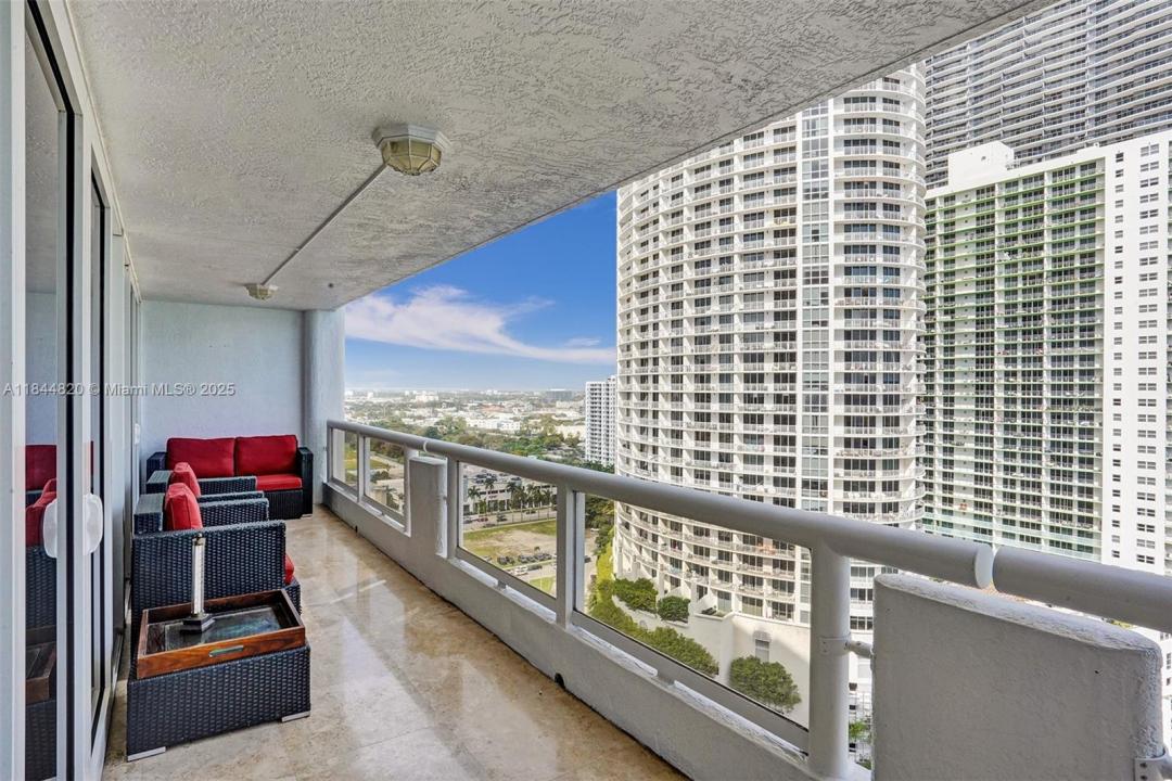 1717 N Bayshore Dr A-2547, Miami, Floride 33132, États-Unis