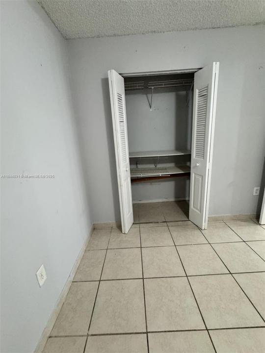 7101 Miami Lakes Dr Q9, Miami Lakes, 佛罗里达州 33014, 美国