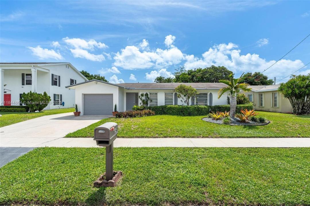 140 SW 126th Ave, Plantation, Florida 33325, Estados Unidos