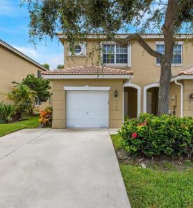 12172 SW 5th Ct, Pembroke Pines, Florida 33025, USA