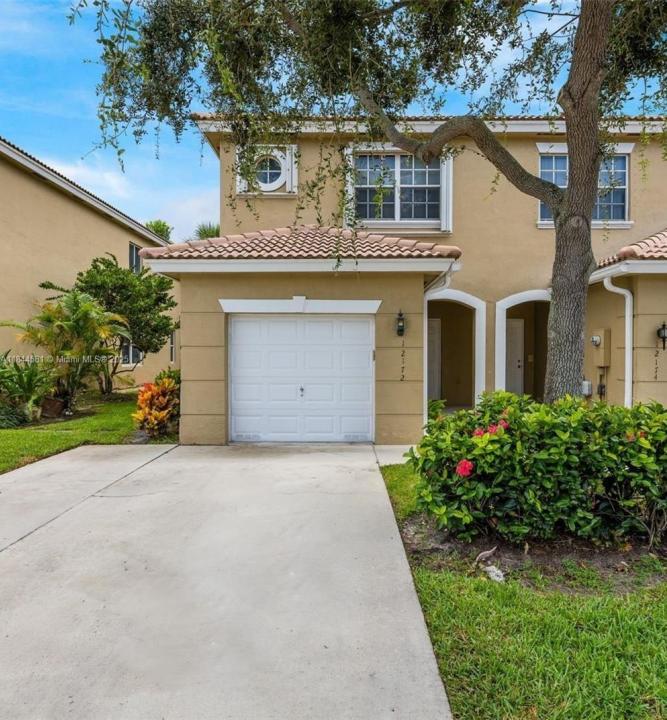 12172 SW 5th Ct, Pembroke Pines, Florida 33025, Estados Unidos