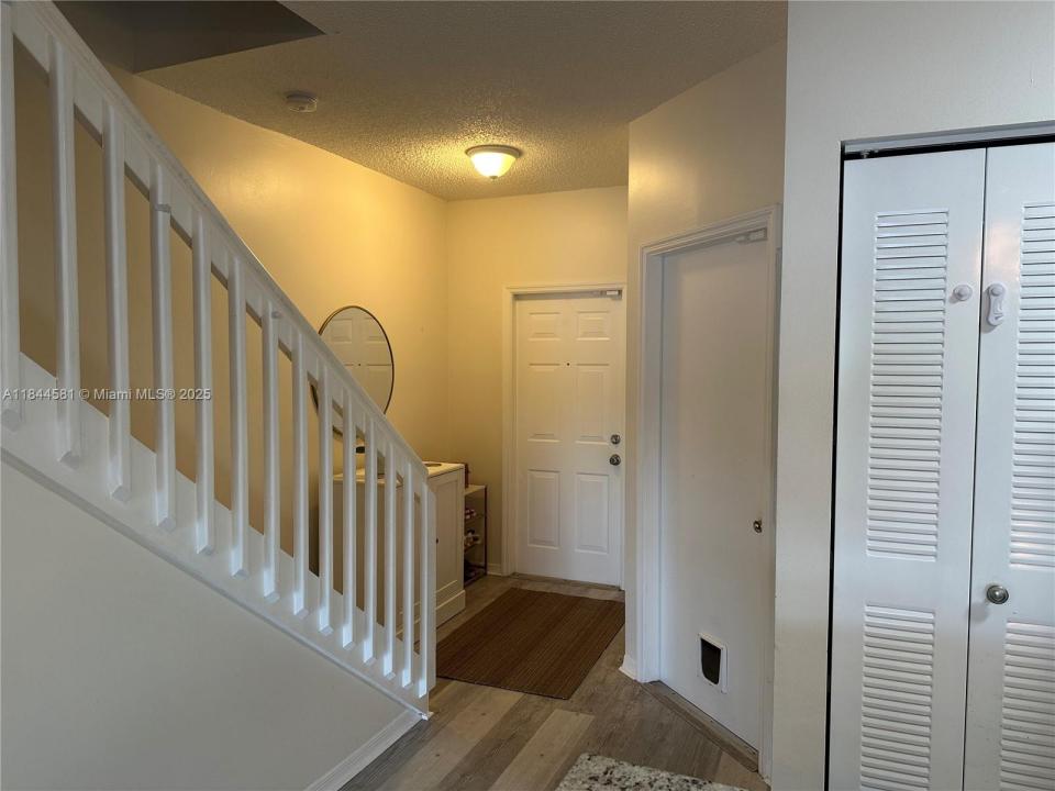 12172 SW 5th Ct, Pembroke Pines, Florida 33025, Estados Unidos