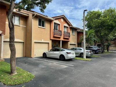 35 SE 3rd Ave 35, Hallandale Beach, Florida 33009, USA