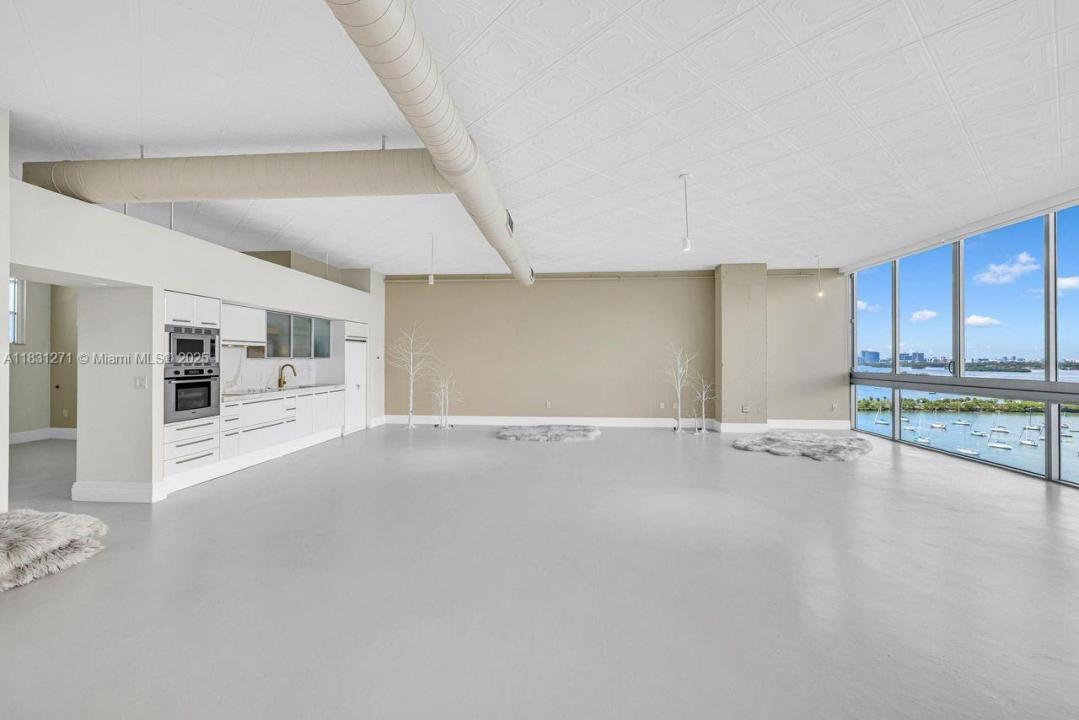 7934 West Dr 1504, North Bay Village, Florida 33141, Stati Uniti