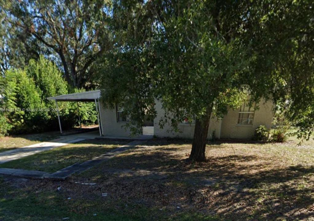 1114 30 St NW, Winter Haven, Flórida 33881, Estados Unidos