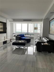 5005 Collins Ave 1218, Miami Beach, Florida 33140, USA