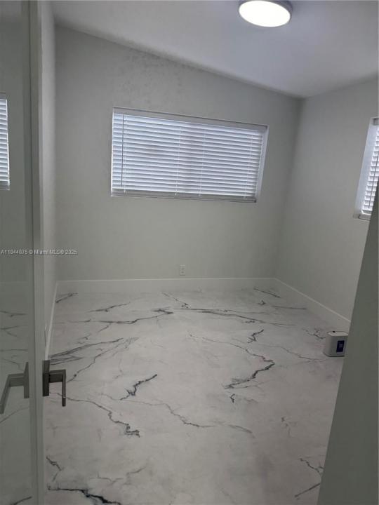 4315 NW 24th Ave 1, Miami, 佛羅里達州 33142, 美國