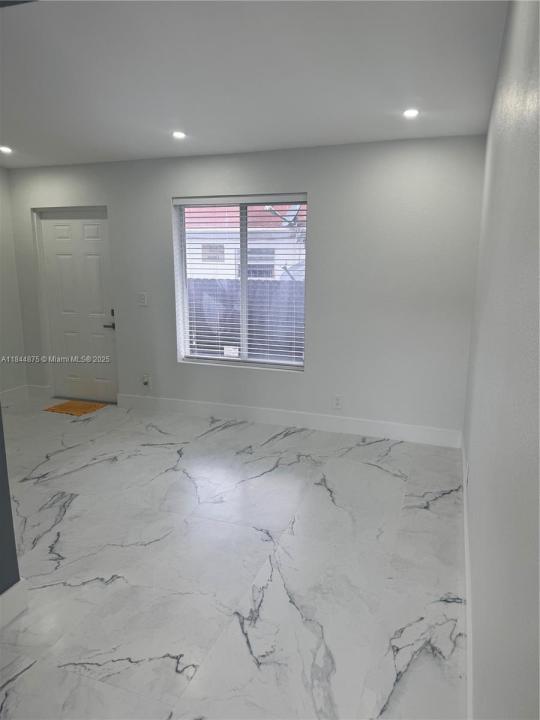 4315 NW 24th Ave 1, Miami, 佛羅里達州 33142, 美國