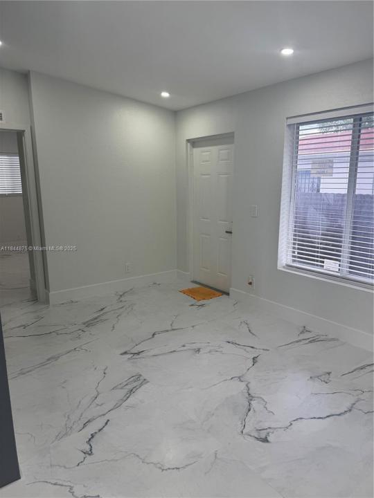 4315 NW 24th Ave 1, Miami, 佛羅里達州 33142, 美國