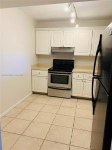 711 N Pine Island Rd 410, Plantation, Florida 33324, USA