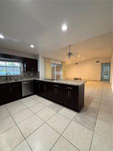 13237 SW 257th Ter, Homestead, Florida 33032, USA