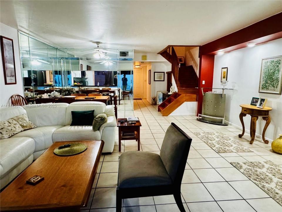 3500 Magellan Cir 714, Aventura, Flórida 33180, Estados Unidos