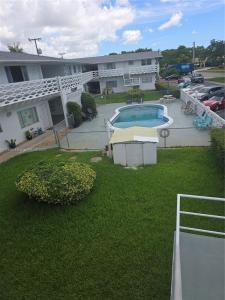 3847 S Cir Dr 9, Hollywood, Florida 33021, USA