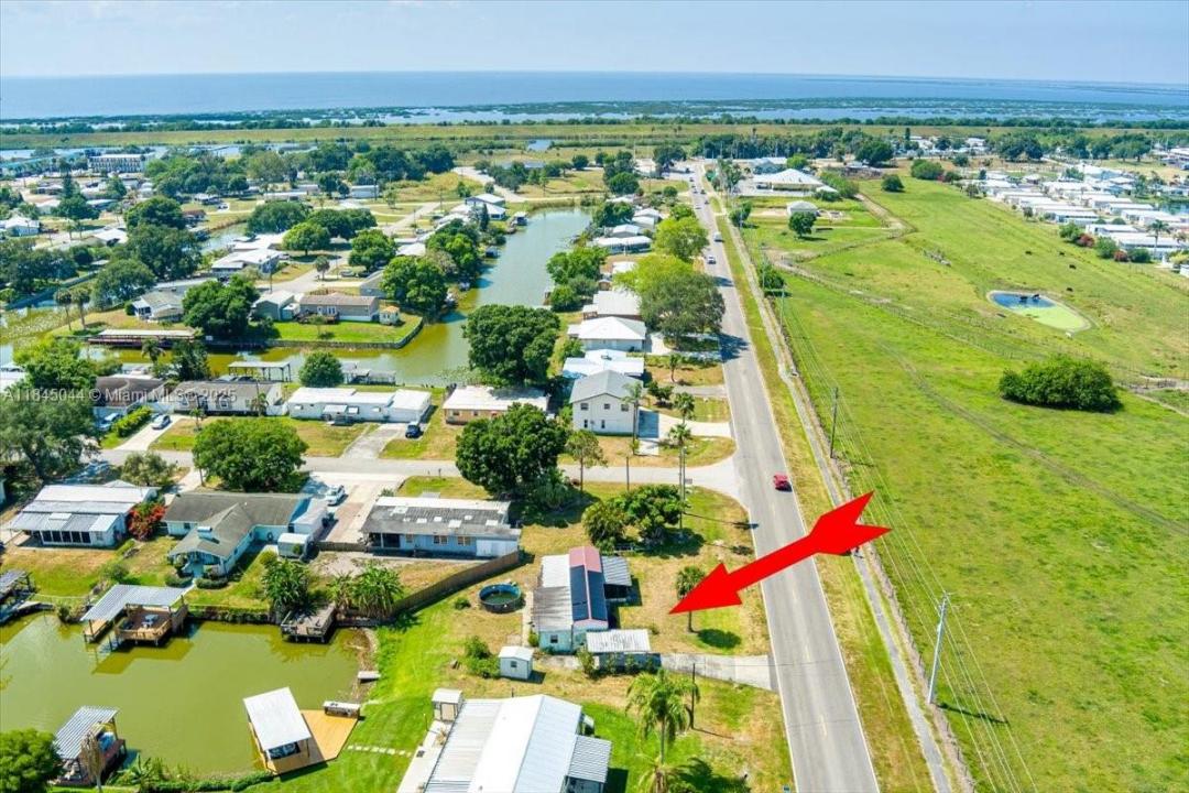 3412 SE 18th Terrace, Okeechobee, Florida 34974, Estados Unidos