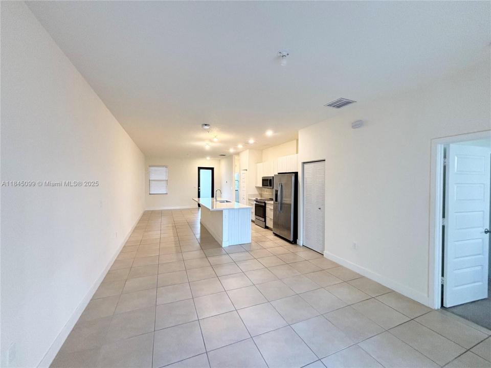 7831 NW 104 ave 21, Doral, フロリダ 33178, アメリカ合衆国