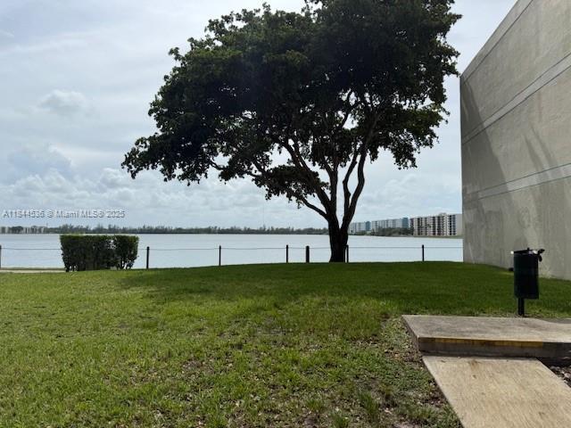 109 Lake Emerald Dr 202, Oakland Park, Florida 33309, USA