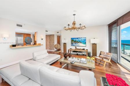 101 20th St 1706, Miami Beach, Florida 33139, USA