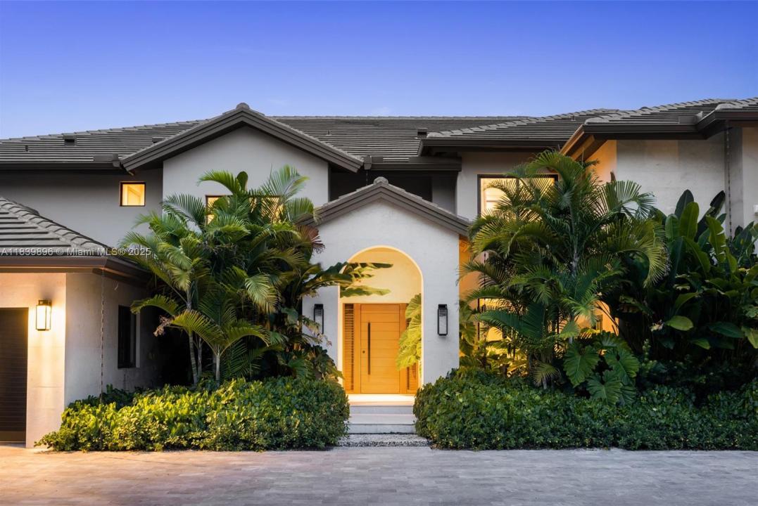 110 Holiday Dr, Hallandale Beach, Florida 33009, Estados Unidos