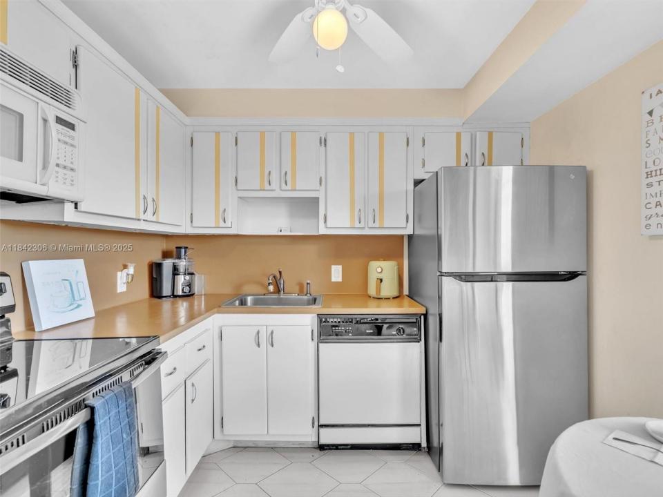20400 W Country Club Dr 817, Aventura, Florida 33180, Estados Unidos