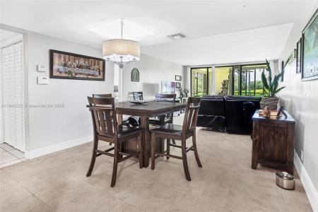 16400 Golf Club Rd 111, Weston, Florida 33326, USA