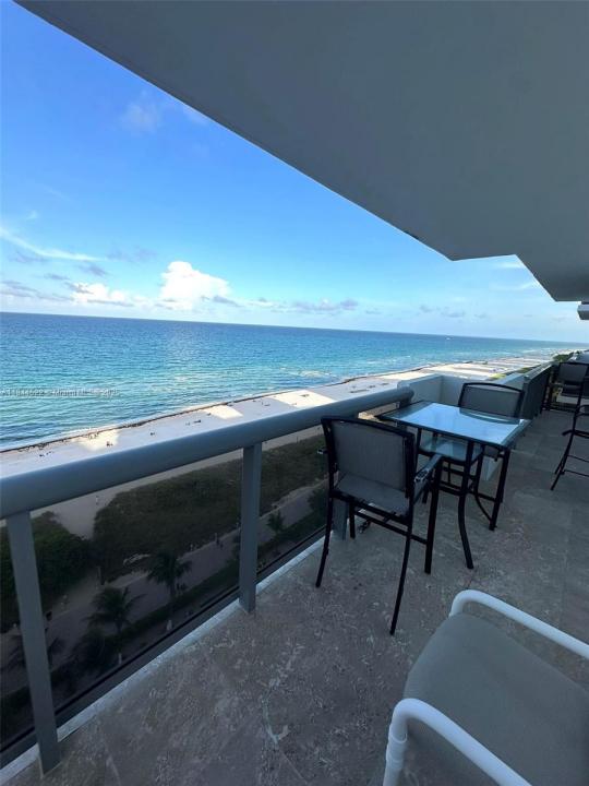 6039 Collins Ave 1517, Miami Beach, Florida 33140, Estados Unidos