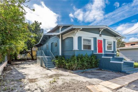 768 NW 35th St, Miami, Florida 33127, USA