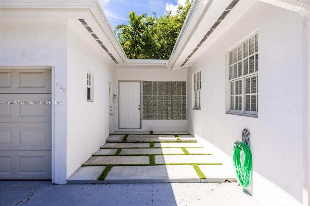 720 NE 70th St, Miami, Florida 33138