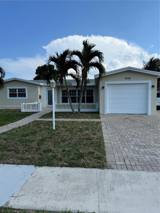 4440 NW 43rd St 0, Lauderdale Lakes, フロリダ 33319, アメリカ合衆国
