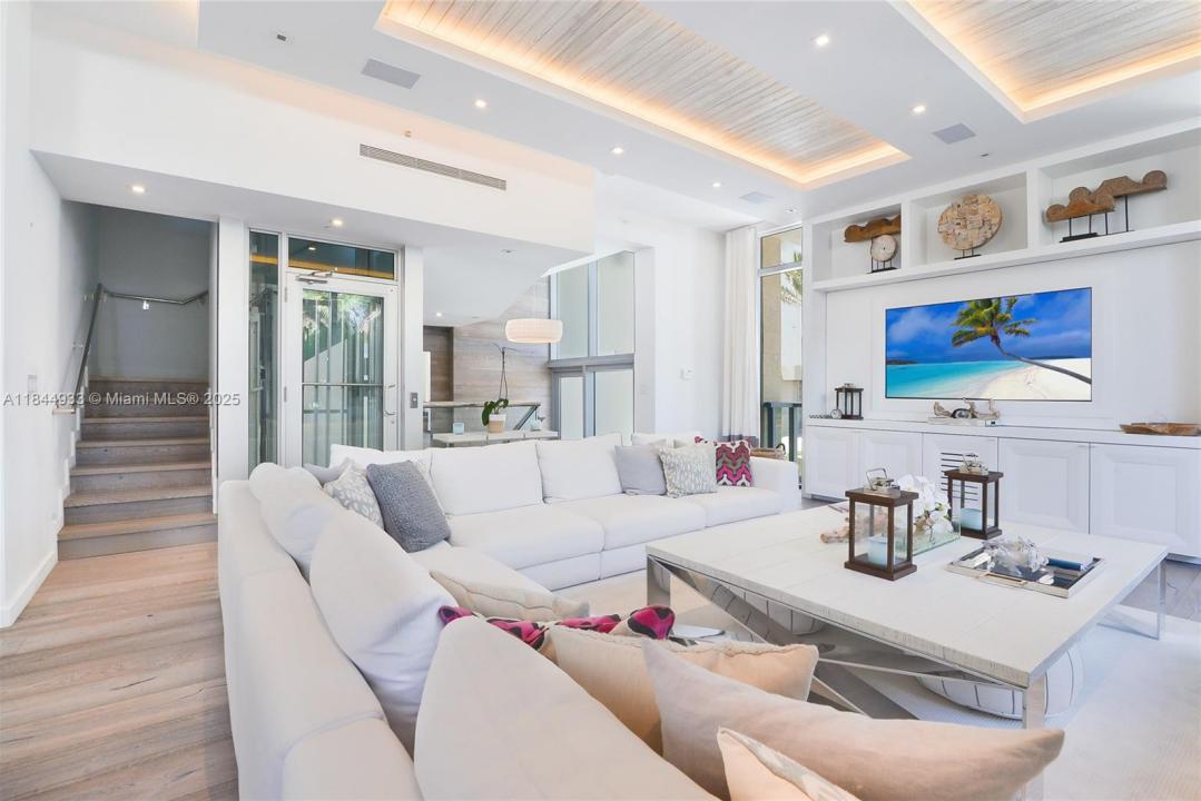 9501 Collins Ave 1, Surfside, Floride 33154, États-Unis