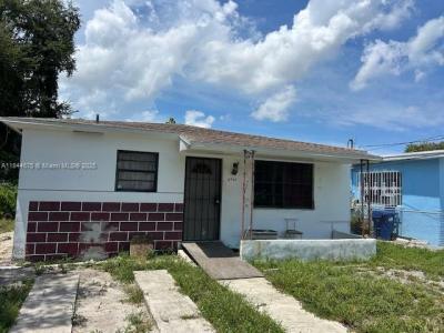 2961 NW 59th St, Miami, Florida 33142, USA